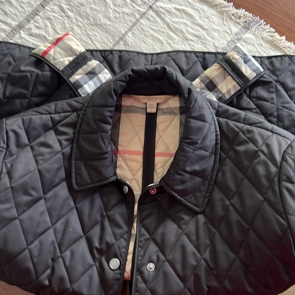 Authentic Burberry Nova Check Quilted Snap Button Down Jacket - Picture 4 of 8